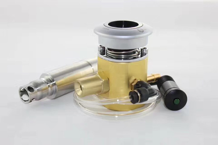 �t������K��